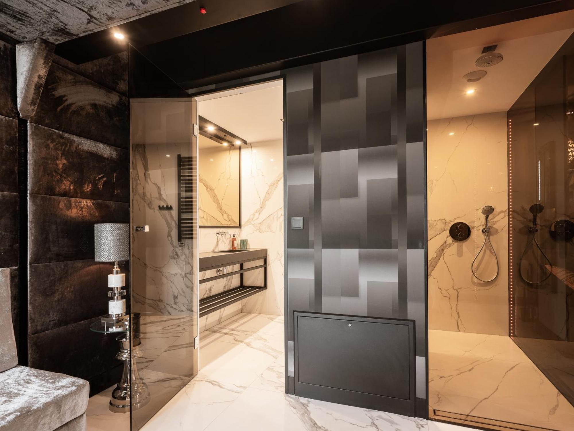 Art Penthouse With Jacuzzi - Krakow Center 아파트 객실 사진