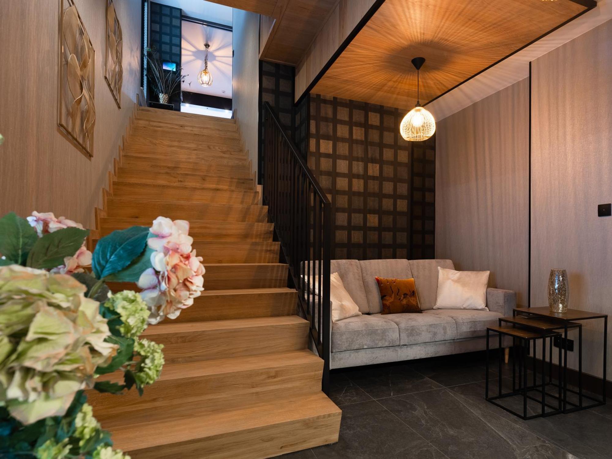 Art Penthouse With Jacuzzi - Krakow Center 아파트 객실 사진